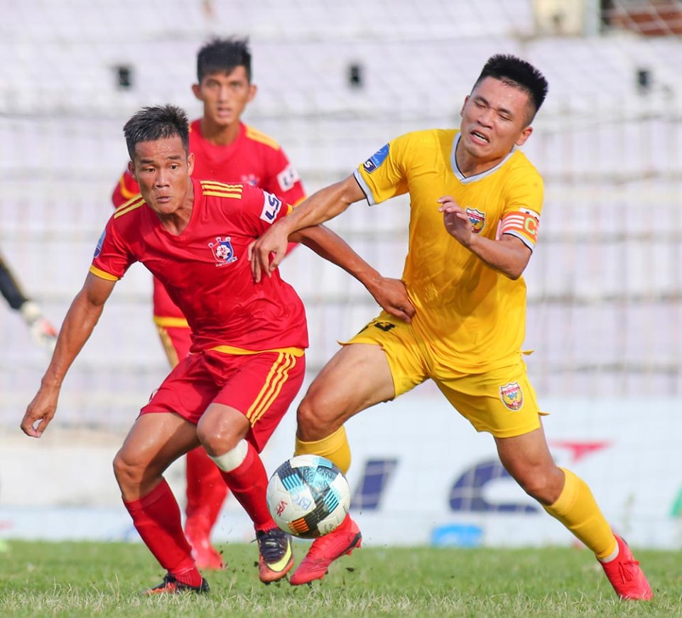 Hồng Lĩnh Hà Tĩnh 3-0 Bình Định: Vững vàng trên đỉnh bảng