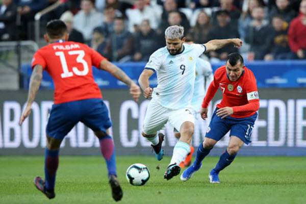 Argentina 2-1 Chile: Aguero và Dybala giúp Argentina giành huy chương đồng Copa America 2019