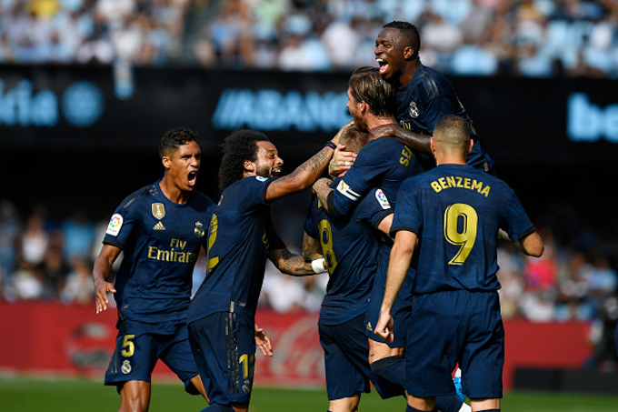 Celta Vigo 1-3 Real Madrid: Benzema, Kroos tỏa sáng trong ngày Modric nhận thẻ đỏ