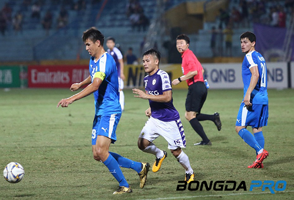 Hà Nội FC 3-2 Altyn Asyr: Quang Hải lập cú đúp, Hà Nội FC đặt 1 chân vào chung kết AFC Cup