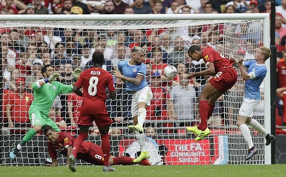 Liverpool 1-1 Man City (pen 4-5): Wijnaldum sút hỏng 11m, dâng Siêu Cúp Anh cho Man xanh
